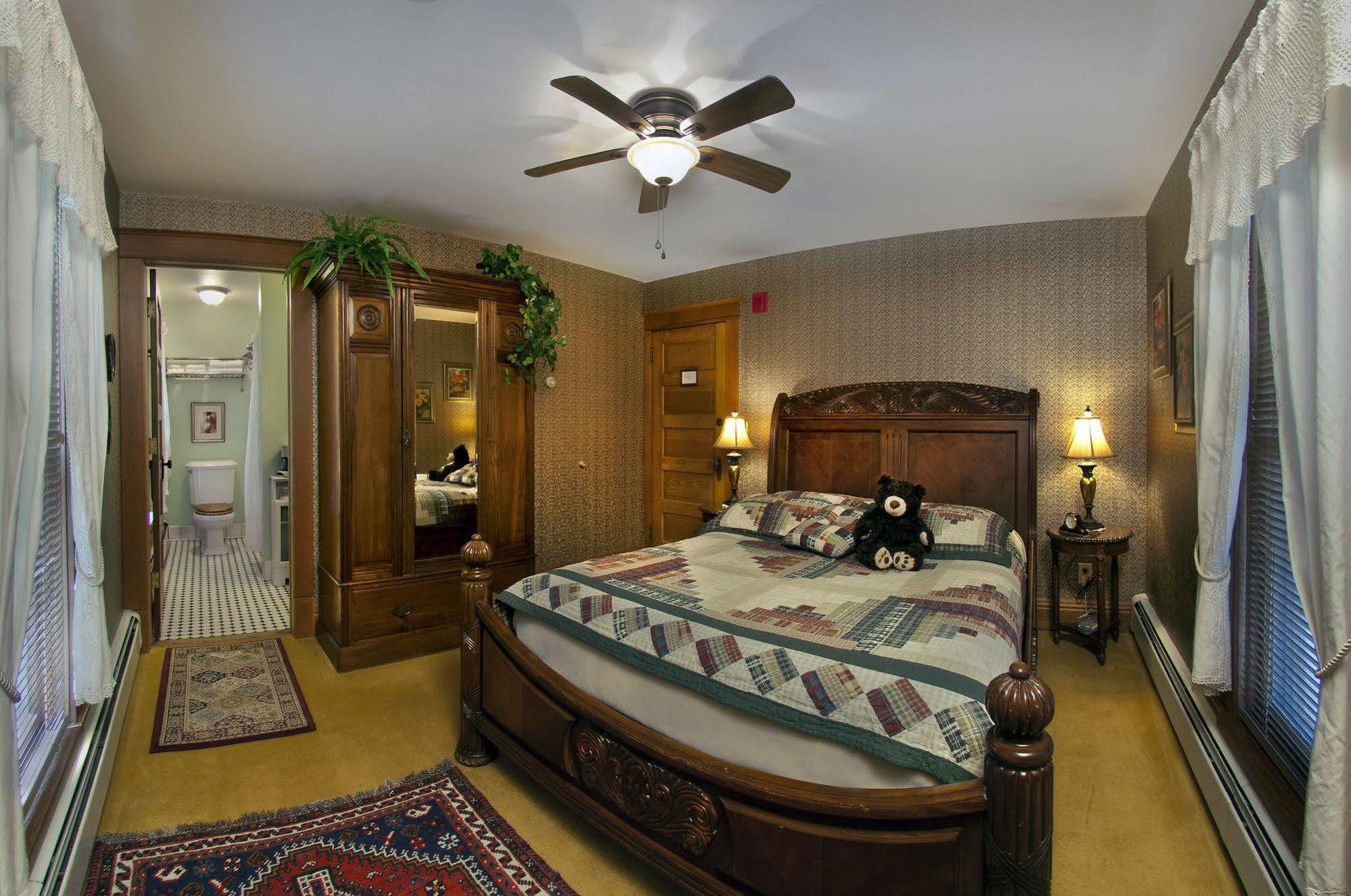 The Historic Elk Mountain Hotel Esterno foto