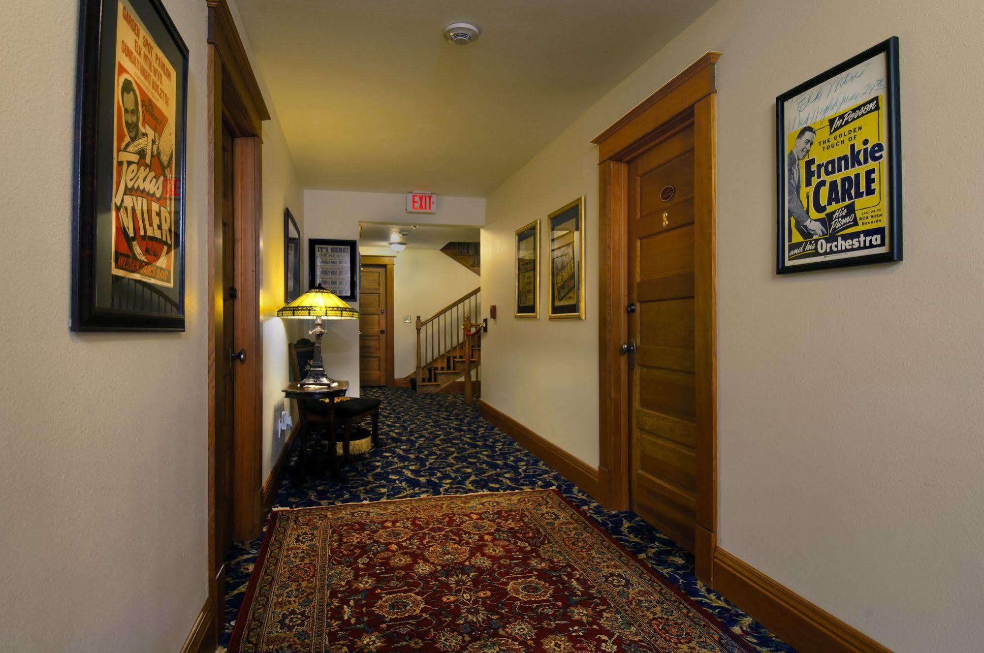The Historic Elk Mountain Hotel Esterno foto